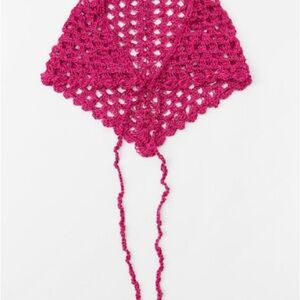 Zara Fuchsia Crochet Scarf